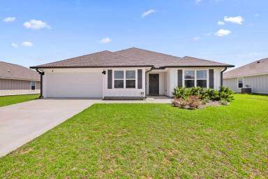Main picture of 854 Otto Loop
