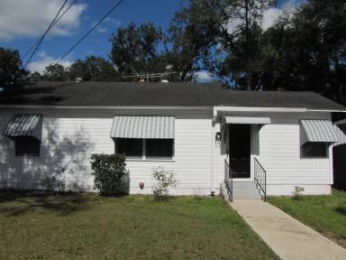 Main picture of 1006 Lakewood Rd