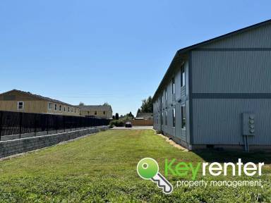 Main picture of 5011 157th Avenue Ct E