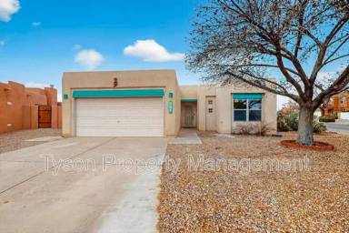 Main picture of 10139 Arroyo Crest Dr NW