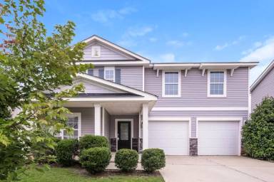 Main picture of 440 Kerriann Ln