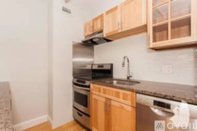 Main picture of Wellington Place Apartments