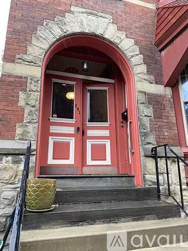 Main picture of 291 3rd St