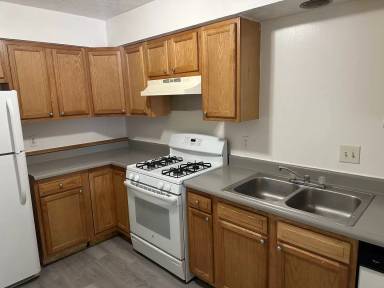 Main picture of 101 Lemans Dr