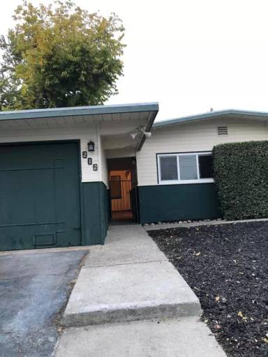 Main picture of 212 Patrick Dr