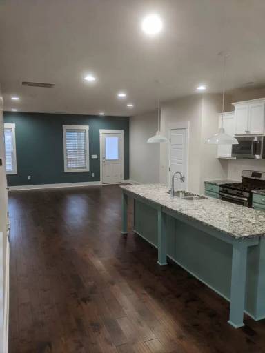 Main picture of 509 Beacon Ridge Blvd