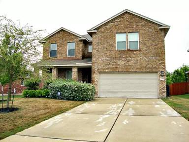 Main picture of 292 Buckingham Dr