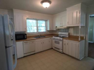 Main picture of 307 32nd Pl E