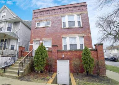 Main picture of 2301 N. Monticello