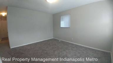 Main picture of 2842 N Lasalle St
