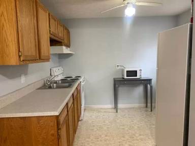 Main picture of 132 E Winchester St