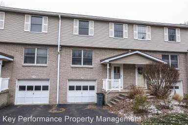 Main picture of 6373 Sterling Cir