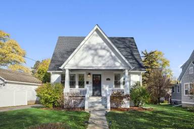 Main picture of 1815 E Willow Ave