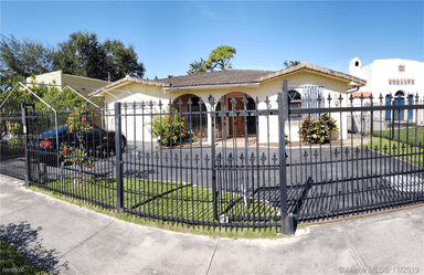 Main picture of 3329 SW 4th St