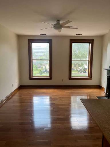 Main picture of 104 E North Ave