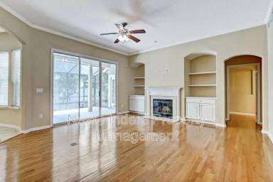 Main picture of 160 Strawberry Ln