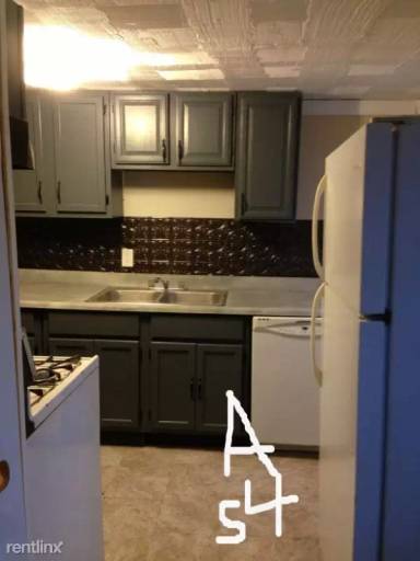 Main picture of 229 N Plum St