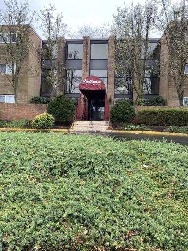 Main picture of Chelbourne Plaza Condominiums