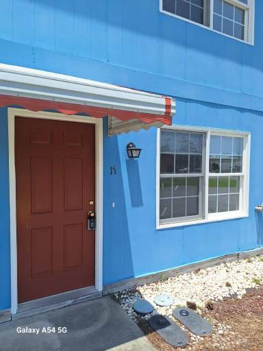 Main picture of 3810 Symi Cir