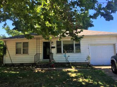 Main picture of 1801 Hampton Dr
