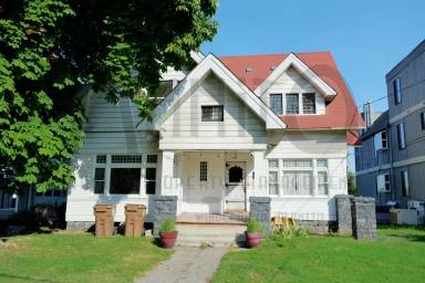 Main picture of 1730 W Riverside Ave