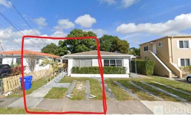 Main picture of 3587 SW 15th St