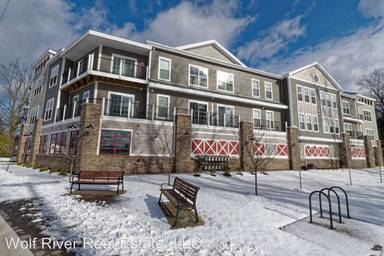 Main picture of 246 West Ave