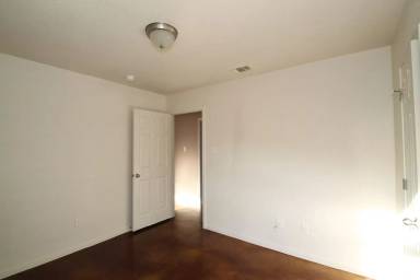 Main picture of 3603 John Chisholm Loop