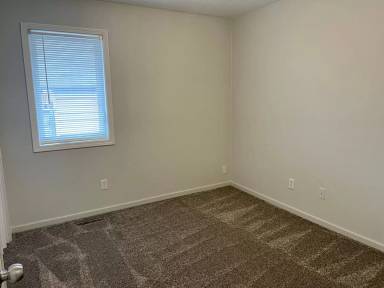 Main picture of 608 S 2nd Ave