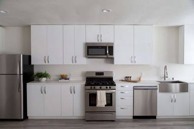 Main picture of 7006 Lanewood Ave