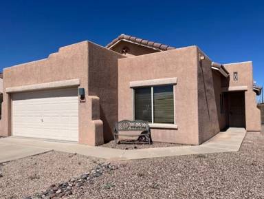 Main picture of 7966 W School Hill Pl