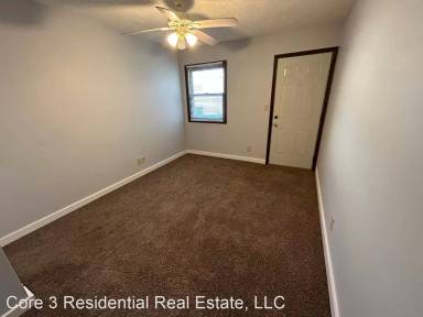 Main picture of 712 Golfcrest Rd