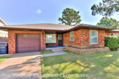 Main picture of 2301 NW 52nd St