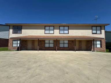 Main picture of 1210 Monroe Loop