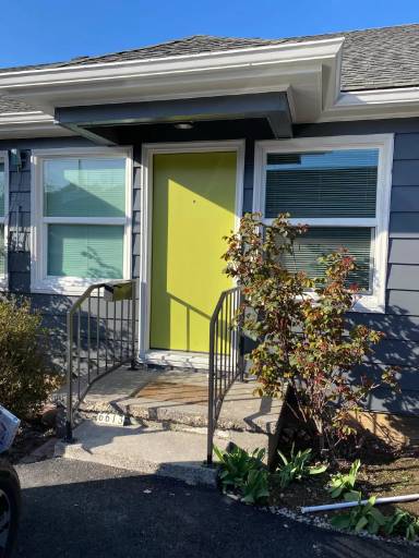 Main picture of 6529 N Greeley Ave