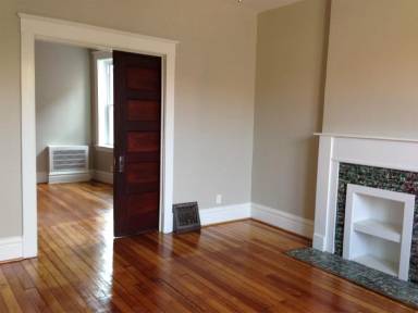 Main picture of 2717 Arsenal St