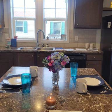 Main picture of Holiday Mobile Home Court