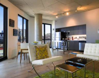 Main picture of 1238 N Milwaukee Ave