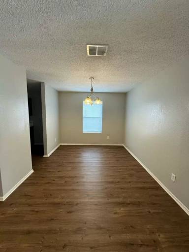 Main picture of 1805 Brookwood Dr