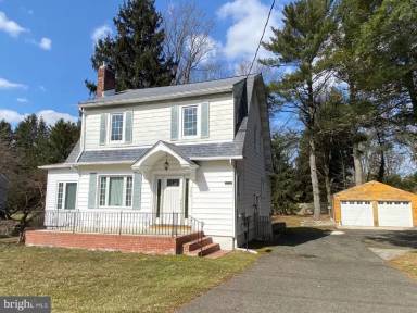 Main picture of 329 Browning Ln