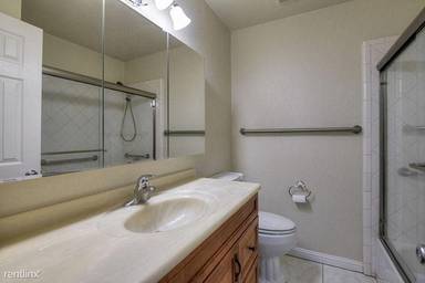 Main picture of 3262 Haga Dr