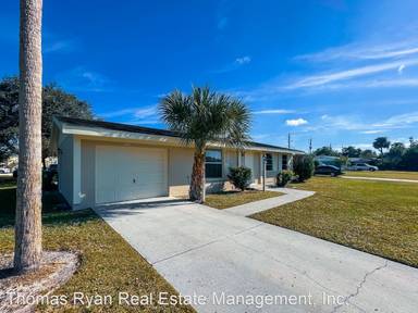 Main picture of 152 Revere St NW