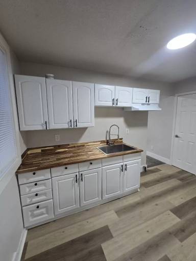 Main picture of 7545 Brickyard Rd