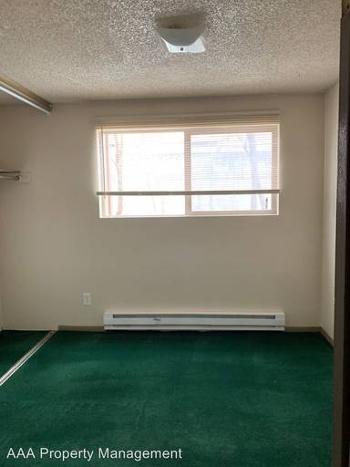 Main picture of 321 N 5th St