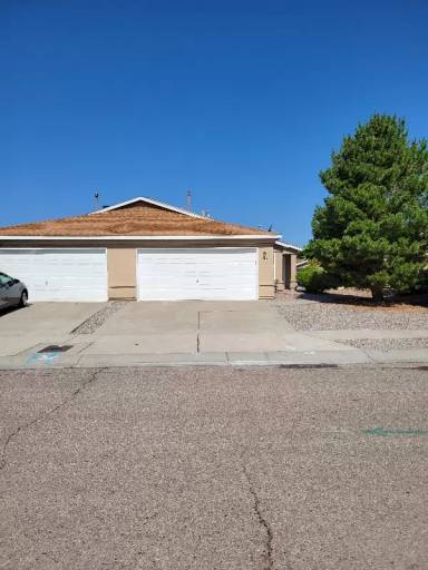 Main picture of 309 Cuadro St SE
