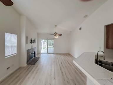 Main picture of 27204 Michener Dr