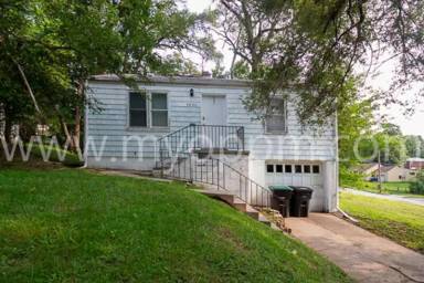 Main picture of 4006 Miami St