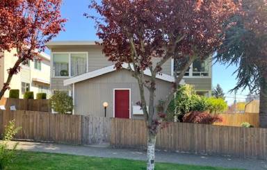 Main picture of 4146 36th Ave SW