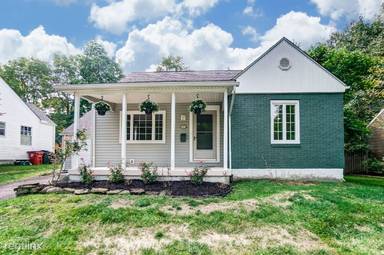 Main picture of 117 Sharon Springs Dr
