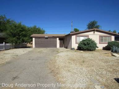 Main picture of 39543 12th St W